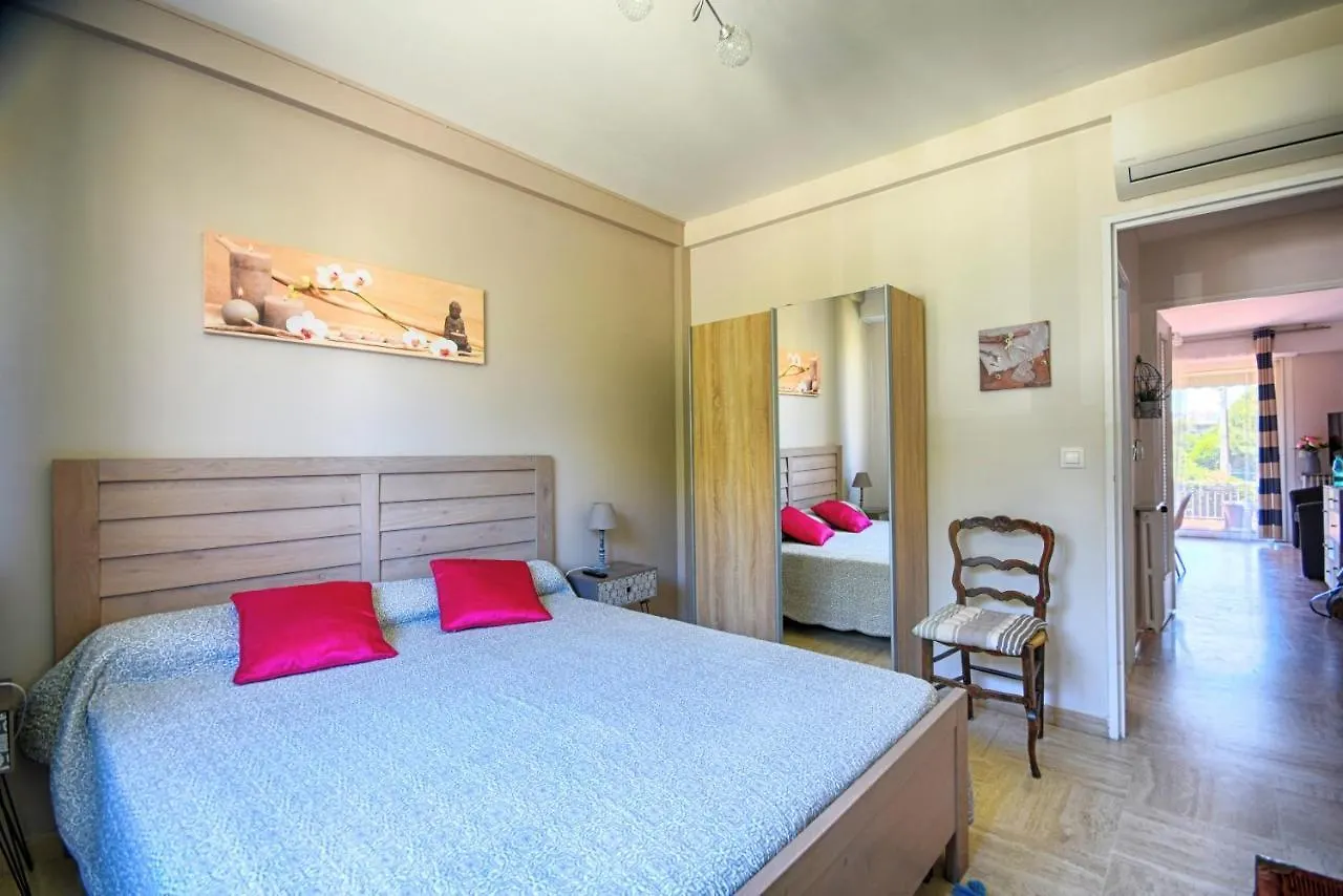 Residence Les Vertes Annees Juan-les-Pins France